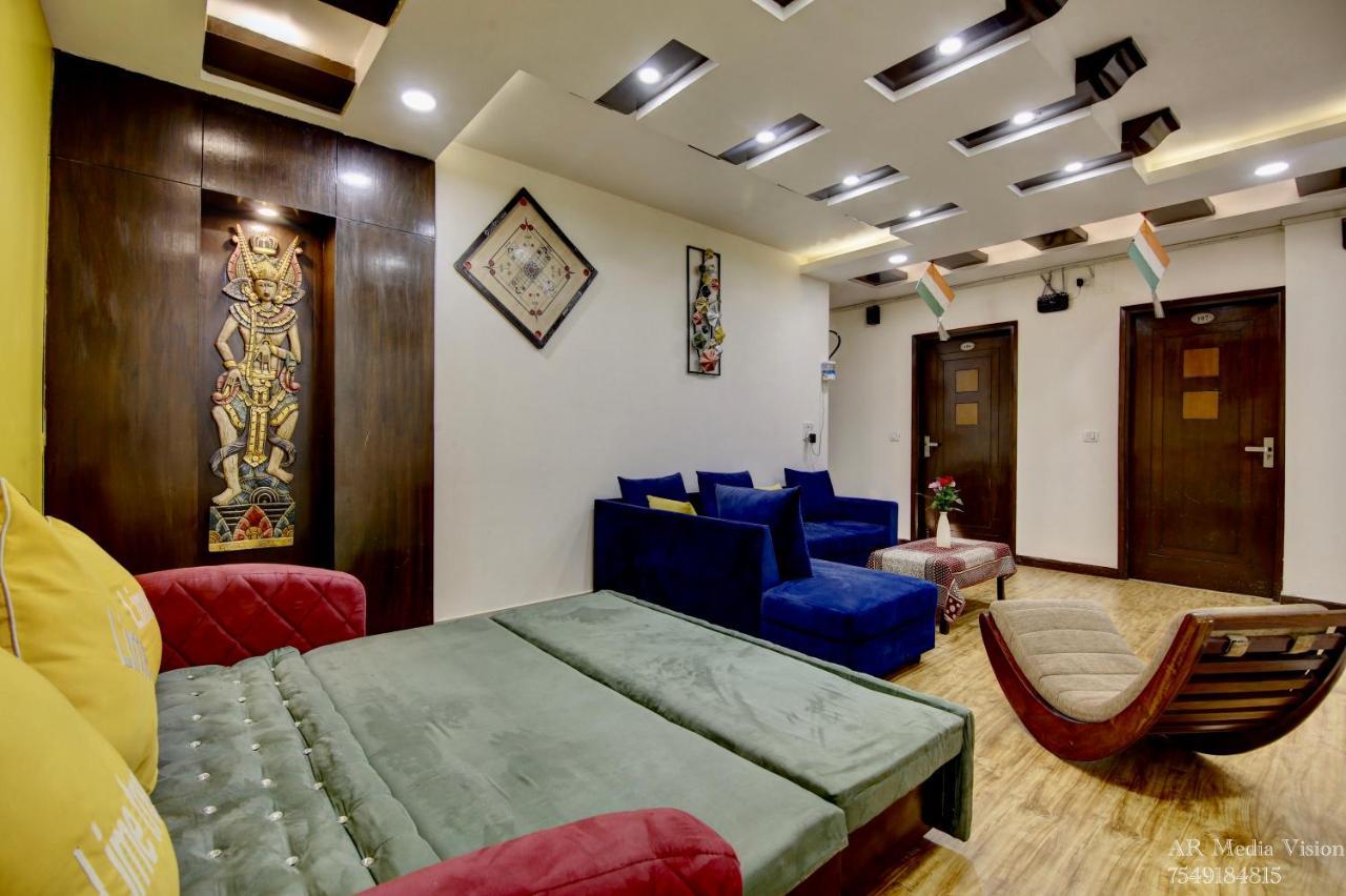 Lime Stays B&B Gk-2 At Greater Kailash Metro South Delhi Nearby Saket Select City New Delhi Exteriör bild