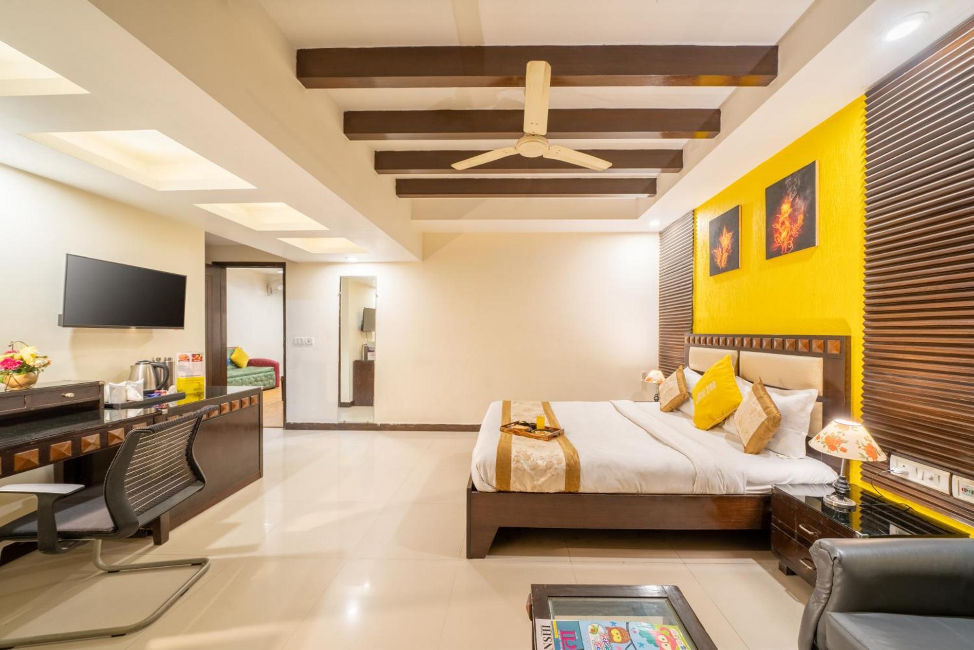 Lime Stays B&B Gk-2 At Greater Kailash Metro South Delhi Nearby Saket Select City New Delhi Exteriör bild